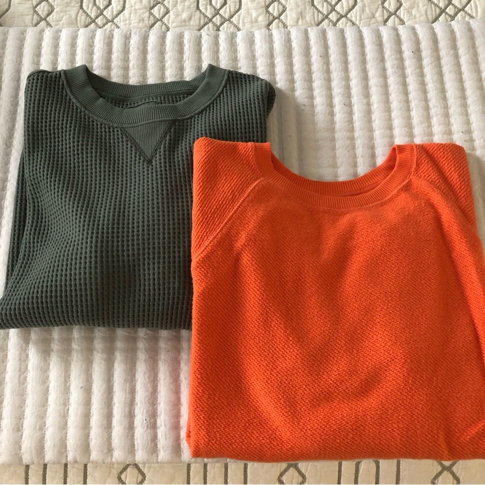 Aerie Crewneck Sweatshirts— Set of 2